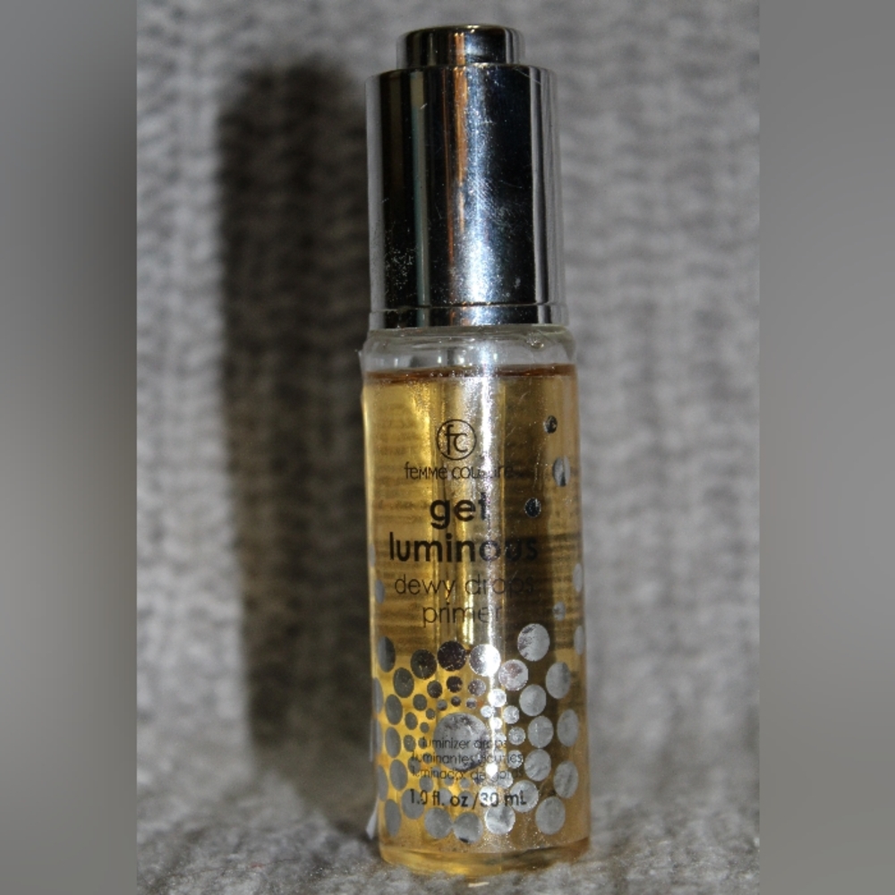 Femme Couture Get Luminous Dewy Drops Primer
